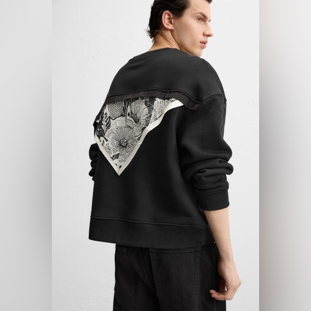 D&F Boxy Fit Black Graphic Men sweater